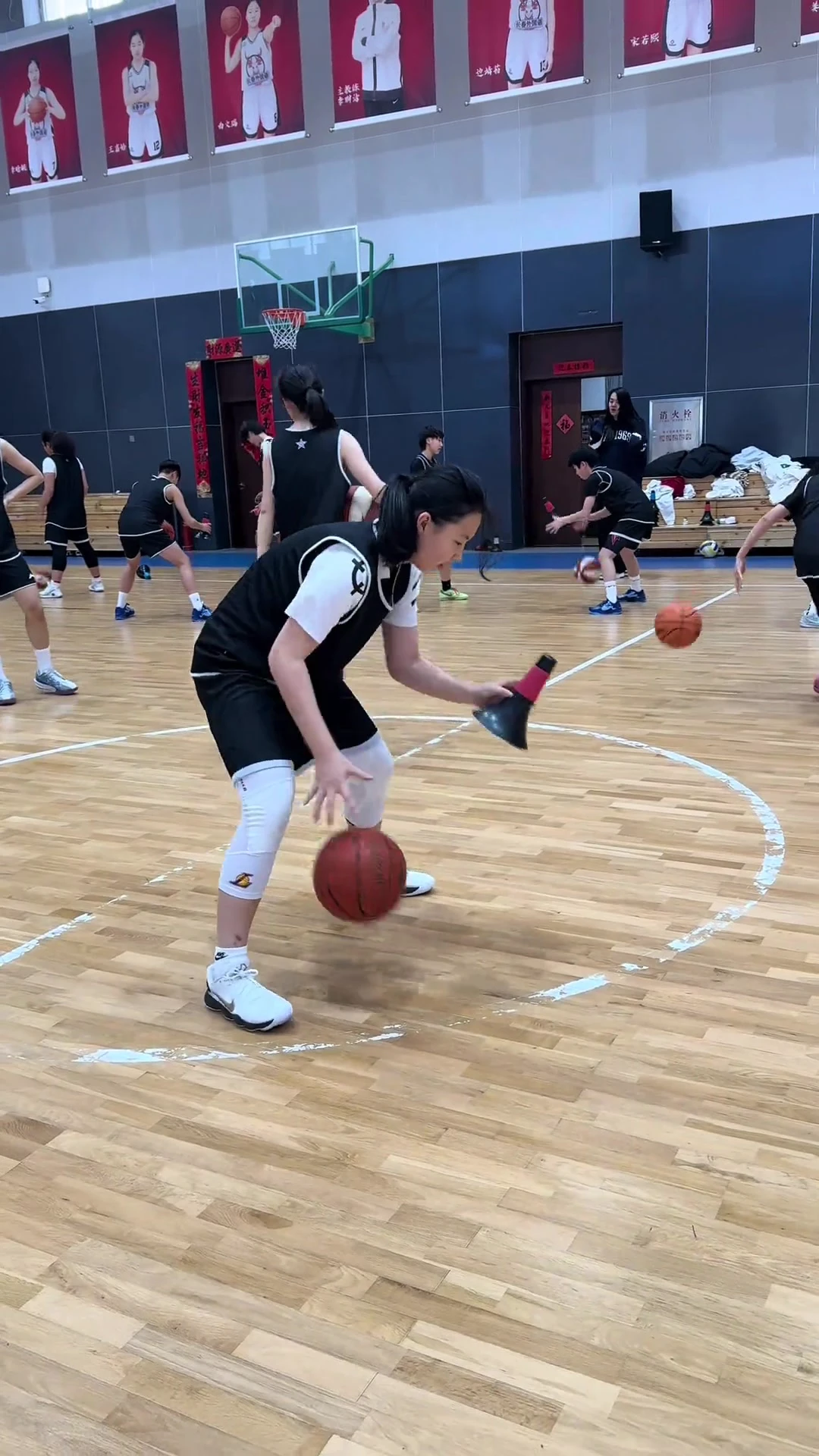 绳梯训练篮球_1
